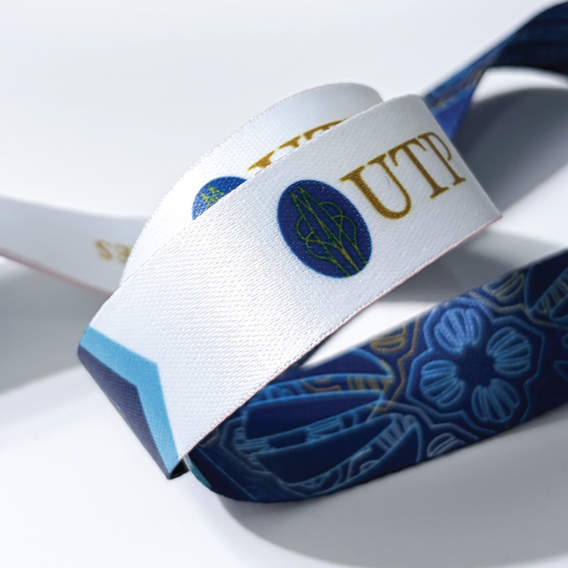RU00007 UTP Campus Lanyard - Image 4